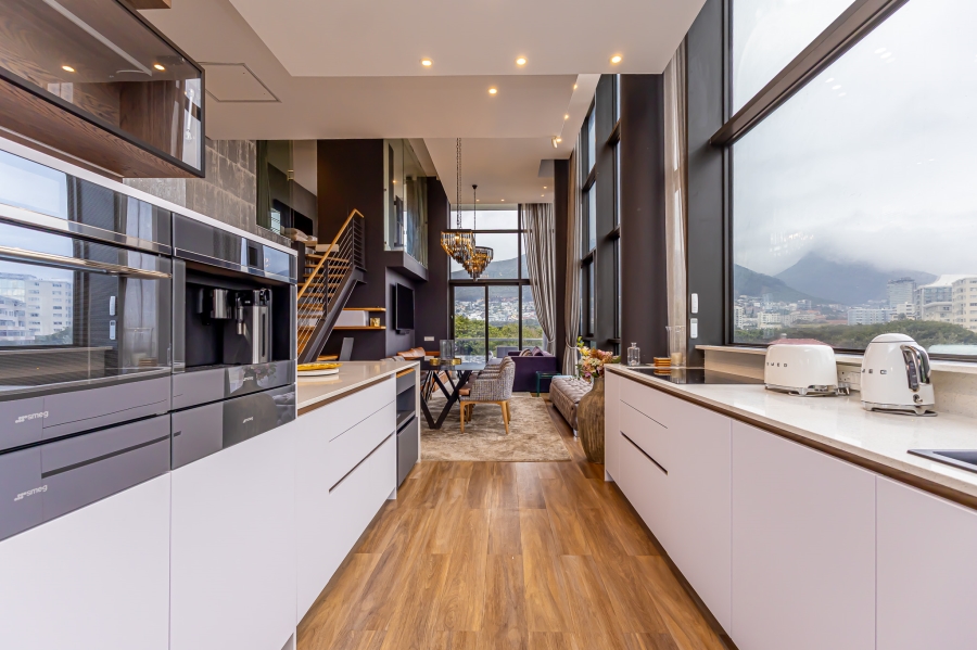 To Let 2 Bedroom Property for Rent in Mouille Point Western Cape